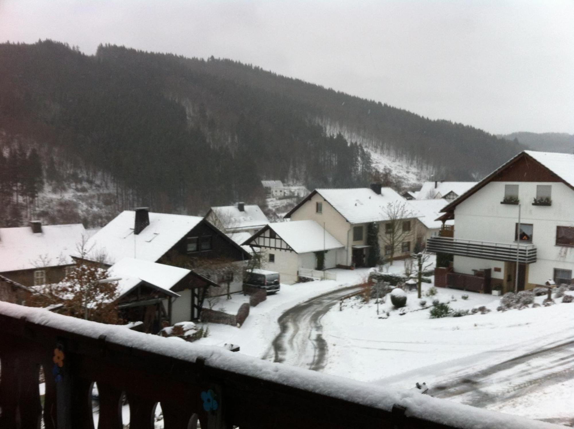 Apartment Am Hemberg Bontkirchen Exterior photo